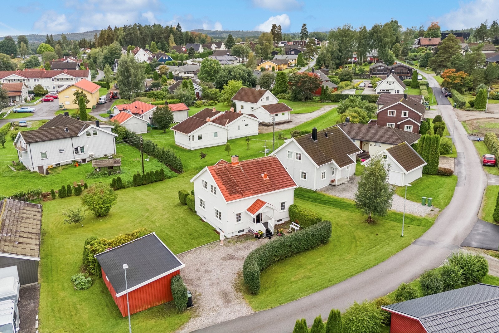 EIE Jessheim v/Christian Brodshaug har gleden av å presentere Gamle Algarheimsveg 4A! Galleribilde