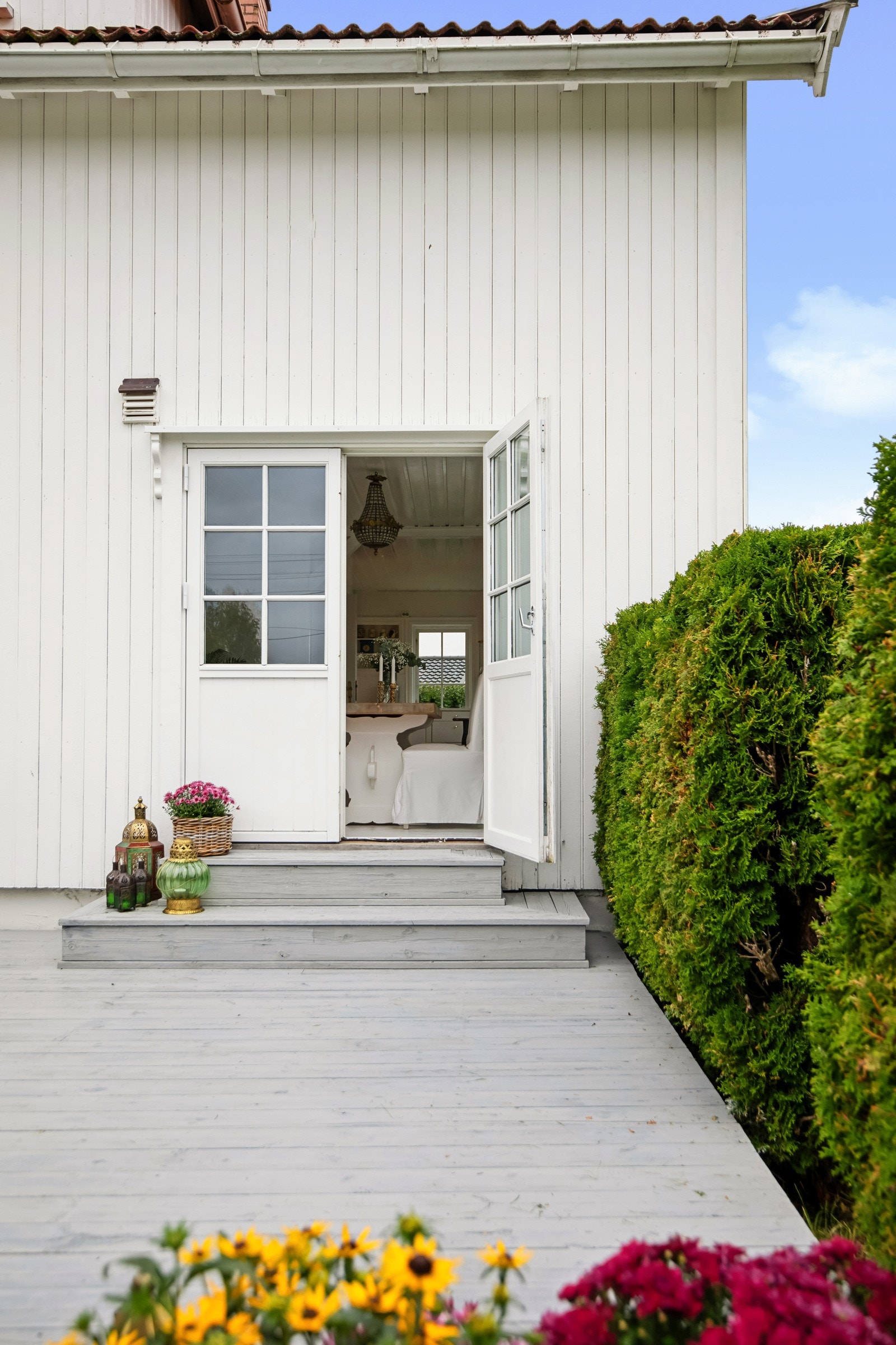 Flott terrasse på 35 kvm med gode solforhold. Galleribilde