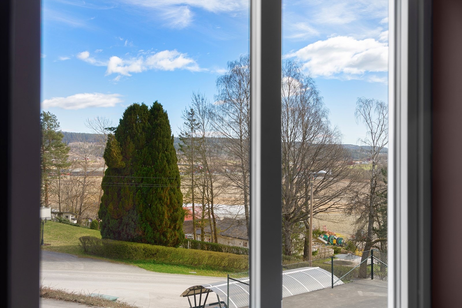 Hyggelig utsikt fra stuen Galleribilde