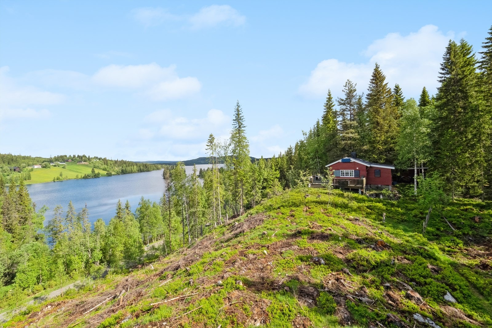Velkommen til Skumlivegen 120. Galleribilde