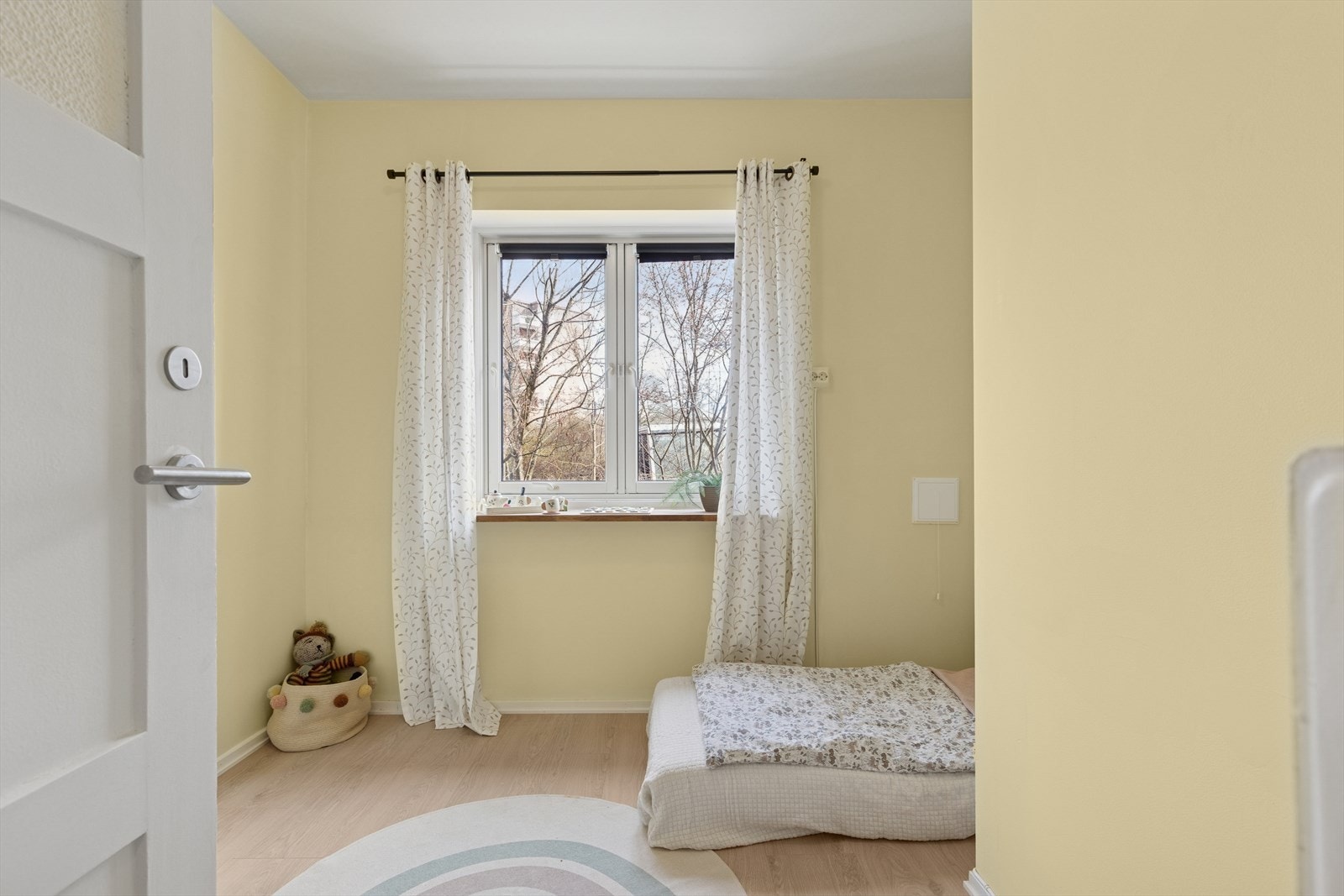 Koselig og funksjonelt soverom II. Galleribilde