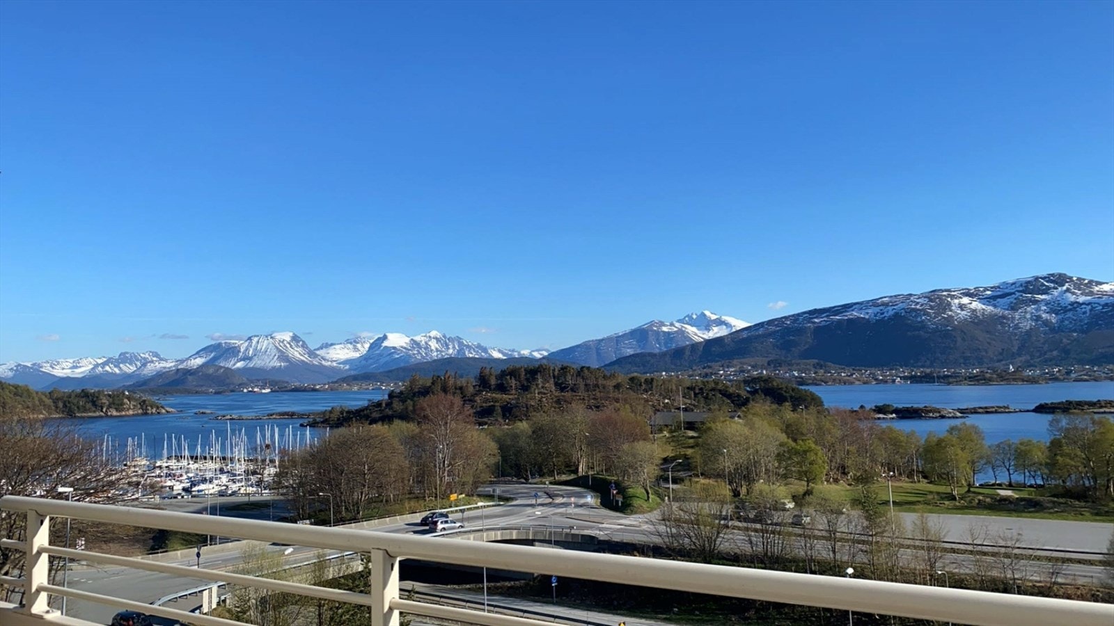 Sjekk denne utsikten - Sunnmøre på sitt beste Galleribilde
