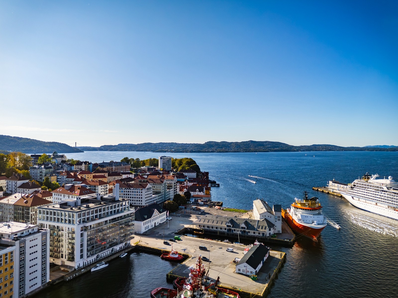 Fra boligen er det kort avstand til sentrum Galleribilde
