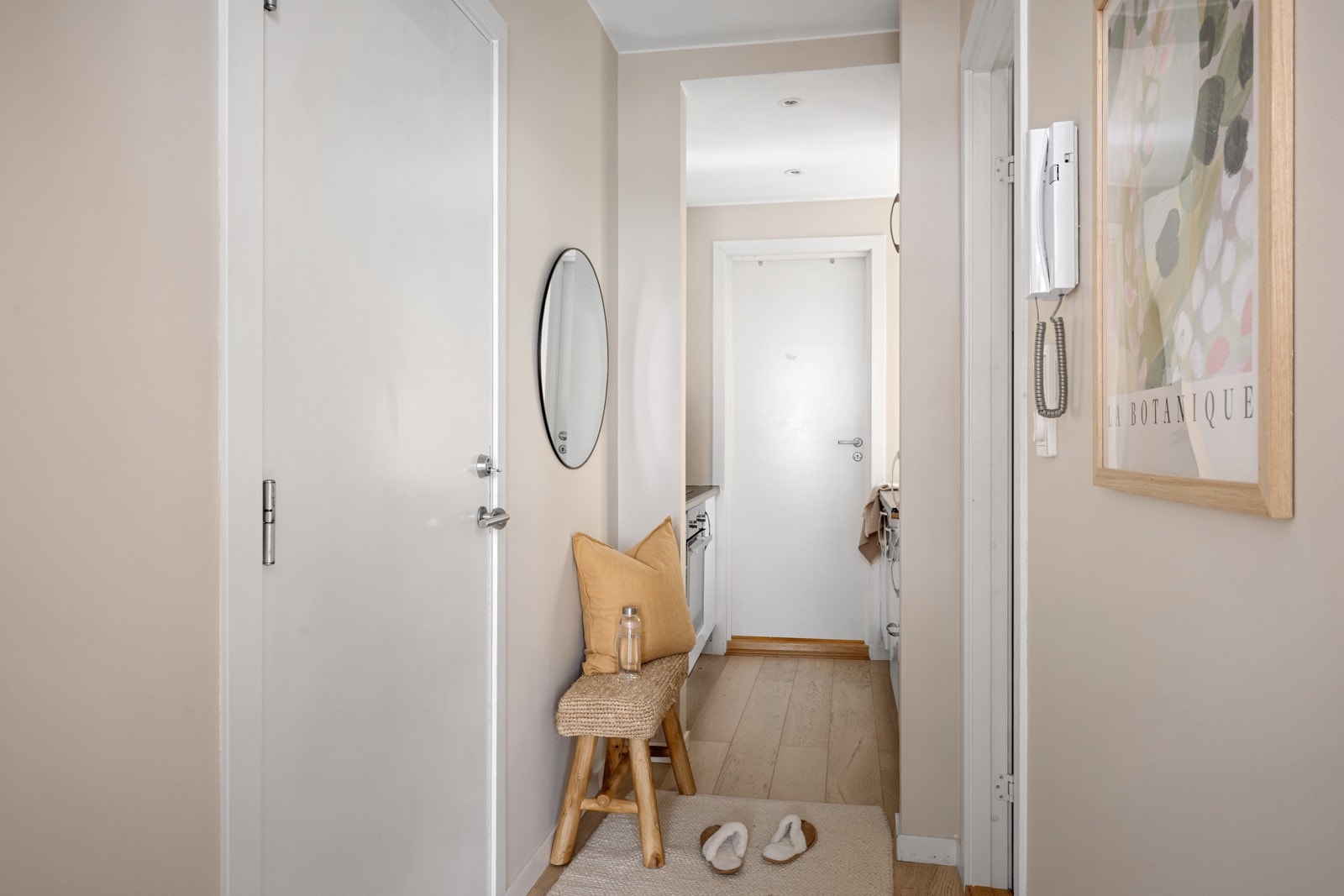 Inngangsparti. Galleribilde