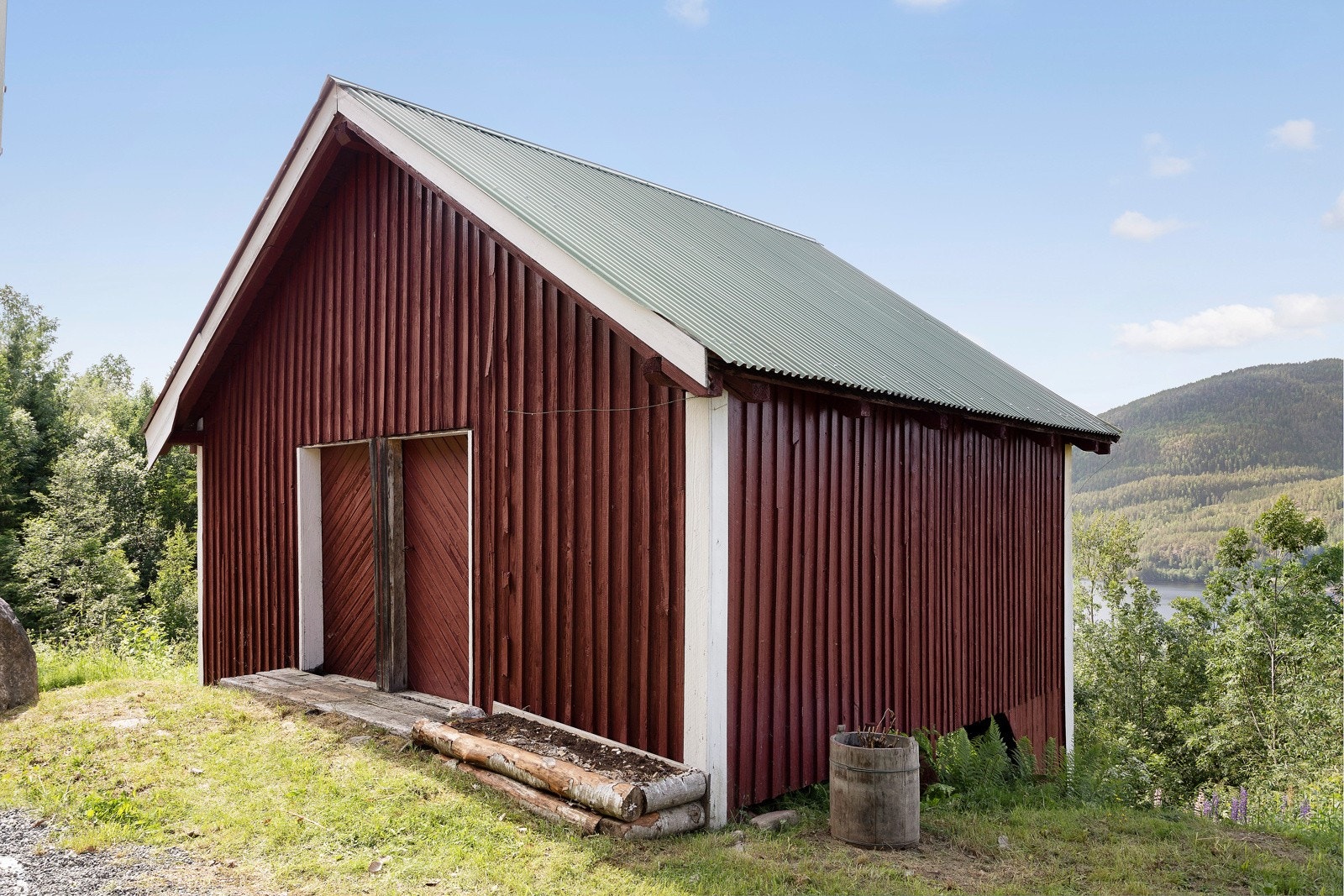 Uthus. Galleribilde