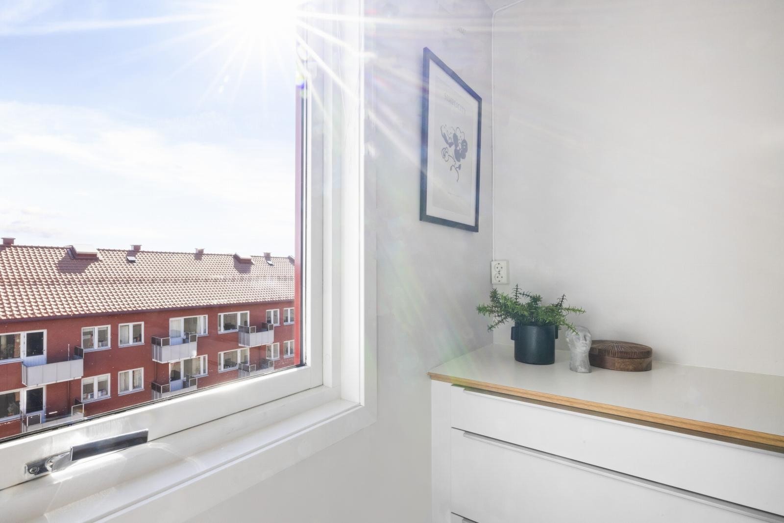 Utsikten kan også nytes fra kjøkkenet Galleribilde