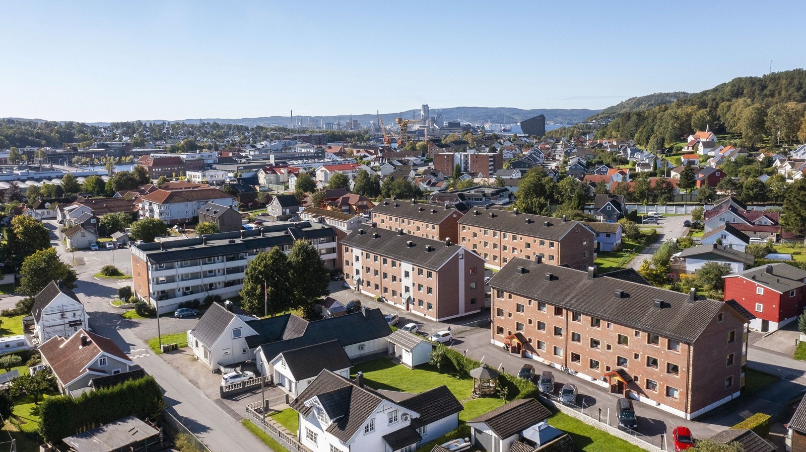 Gangavstand til sentrum, bussforbindelser og dagligvareforretninger Galleribilde