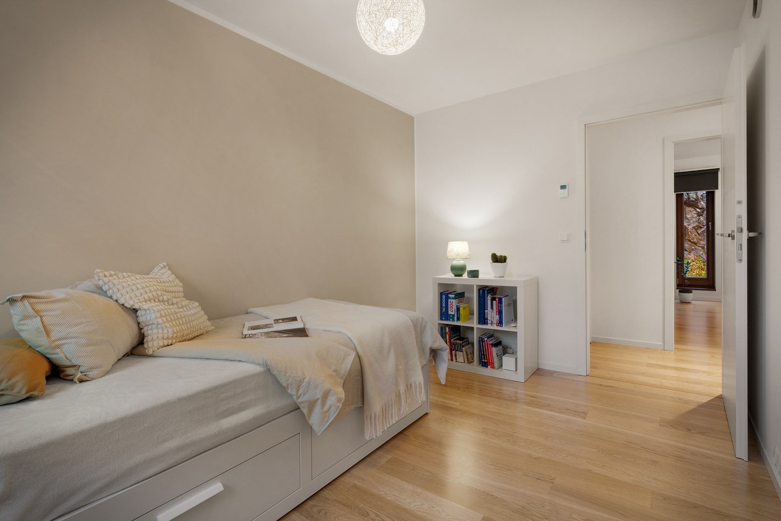 - Malt i lyse og moderne farger - Galleribilde