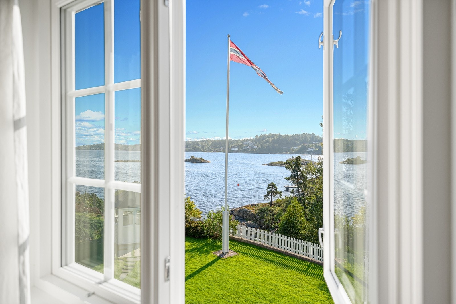 Utsikt fra soverom/kontor Galleribilde