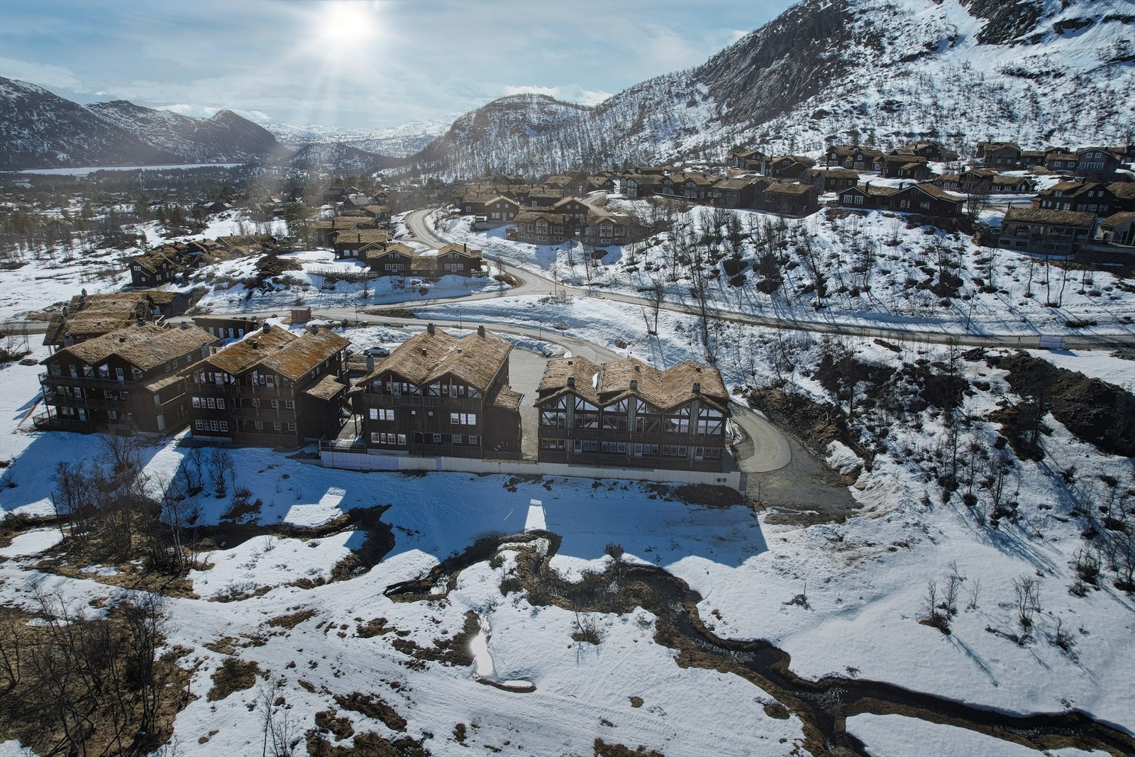 Leiligheten ligger fritt til med utsikt mot Nos - Ski inn / Ski ut! Galleribilde