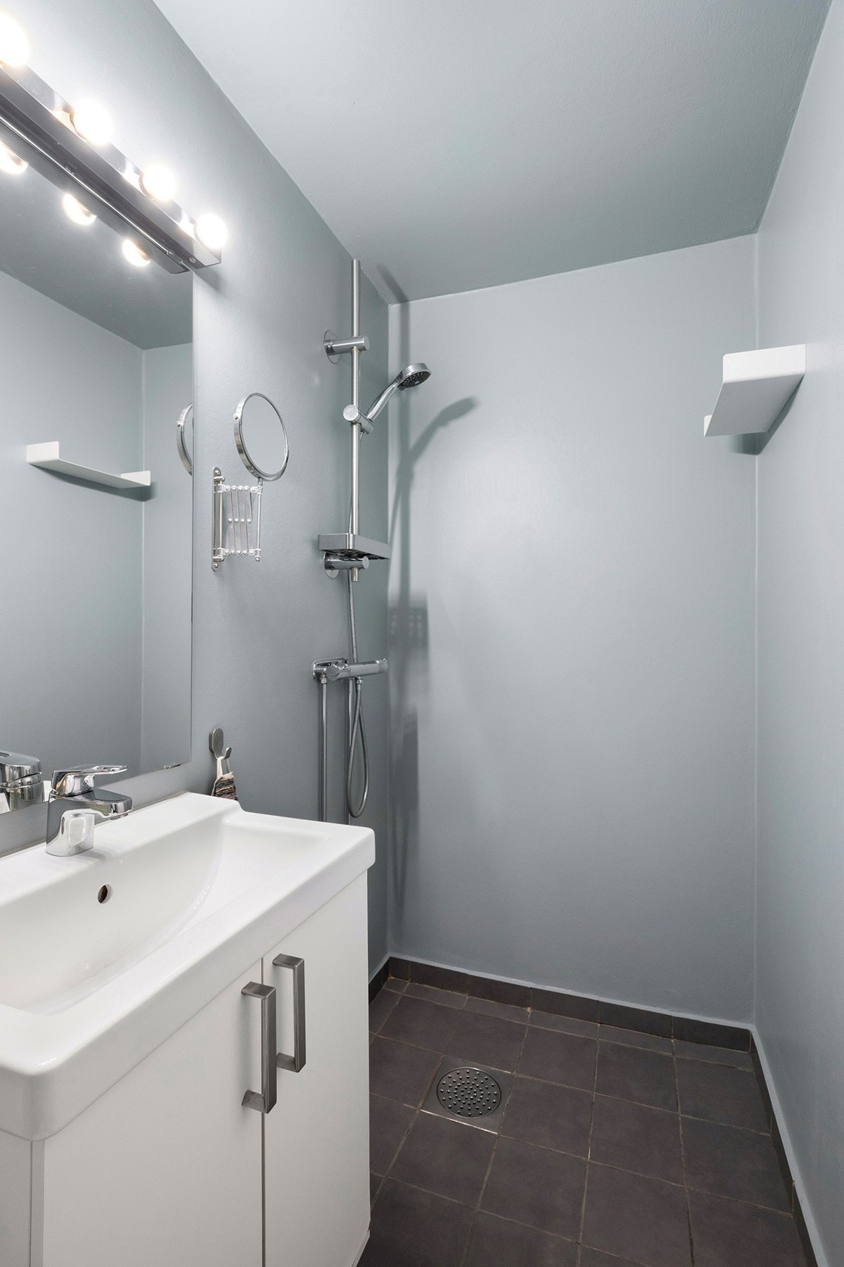 Bad med varmekabler. Galleribilde