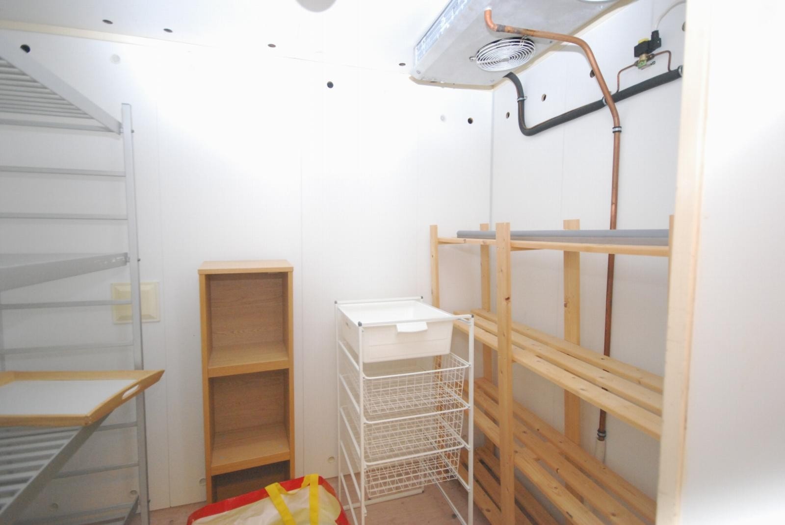 Kjlerom ved kjøkken Galleribilde