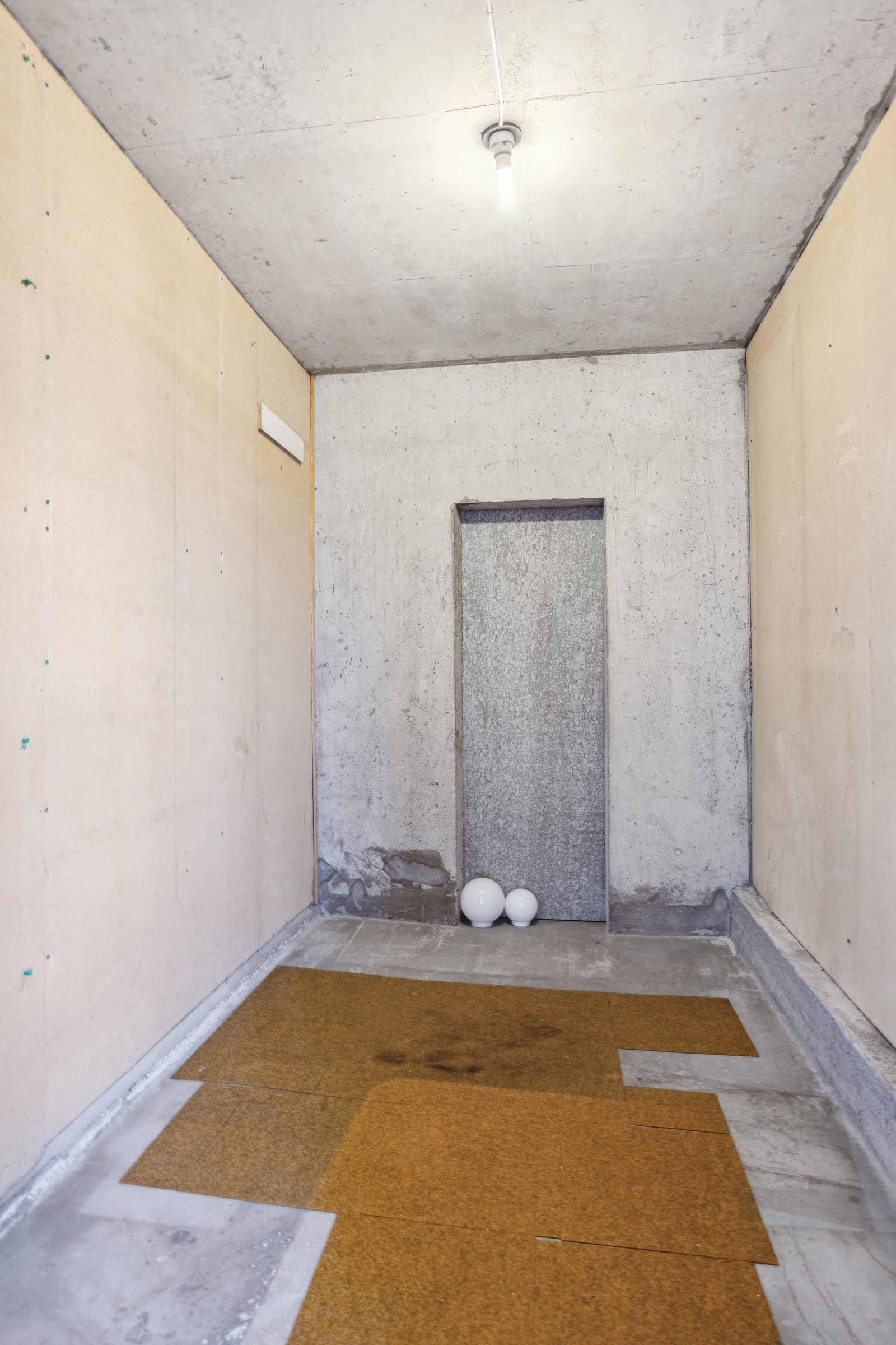 Bod på balkongen. Galleribilde