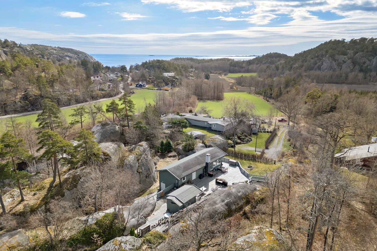 Leinæs & Partners v/ Anders Fremmerlid Glasø har gleden av å presentere Herfell 140! Galleribilde