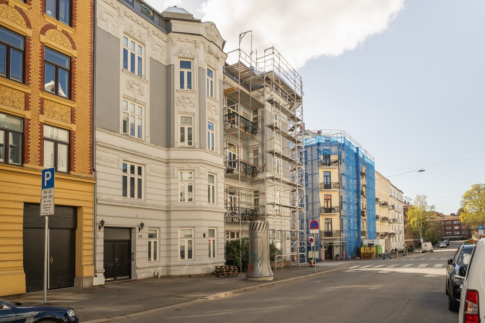 Her bor du attraktivt til midt på Frogner - En grønn bydelsidyll, med mengder av arkitektonisk og historisk sjarm. Galleribilde