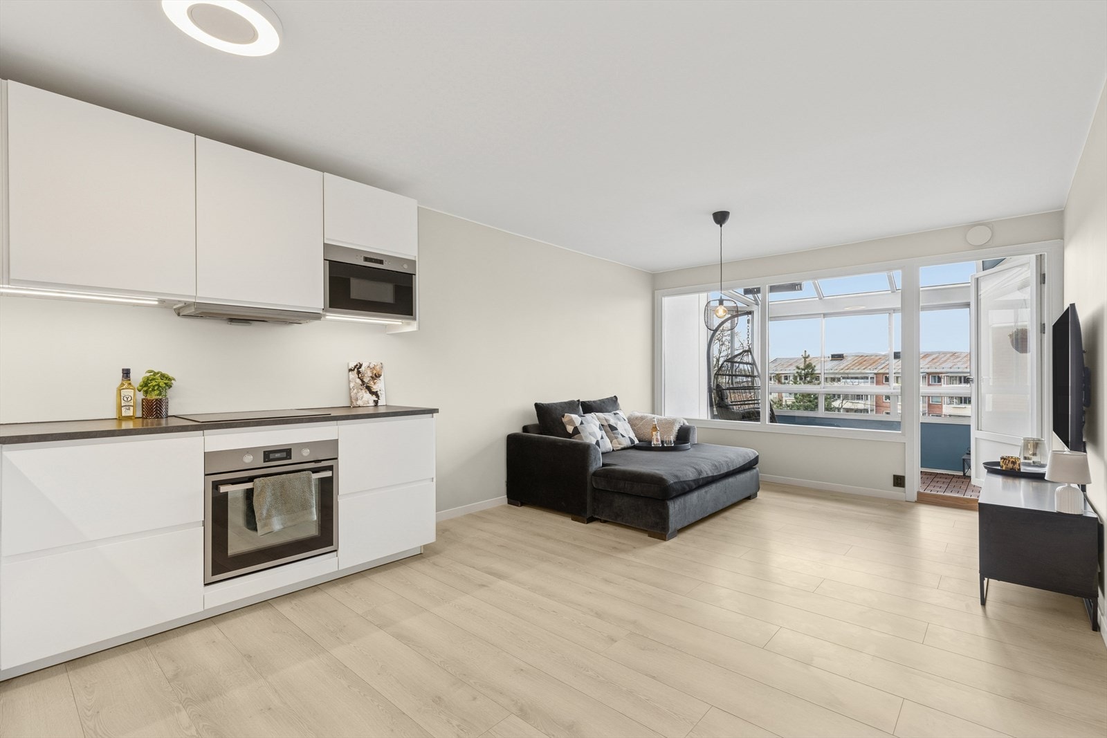 Velkommen til en lekker 2-roms selveierleilighet i Teisenveien 3C! Galleribilde