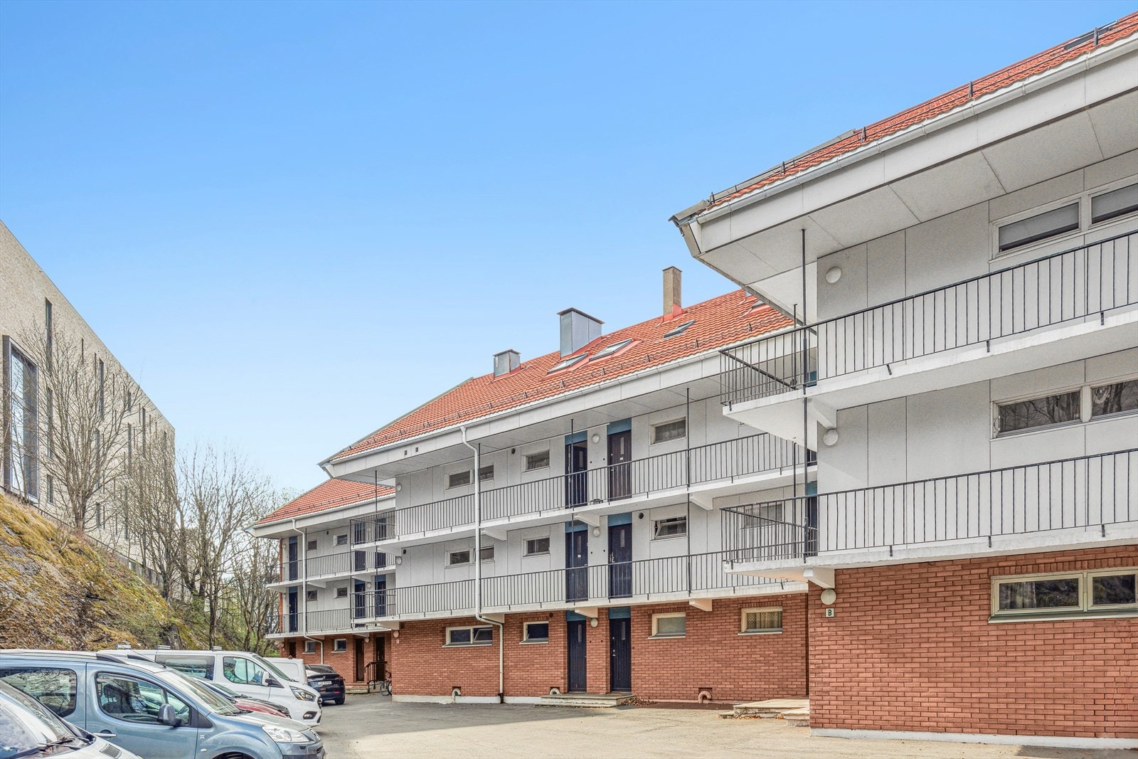 Fasade/inngangsparti Teisenveien 3C. Galleribilde