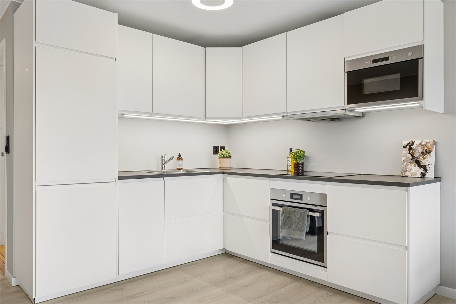 Lekkert kjøkken fra IKEA 2018. Galleribilde