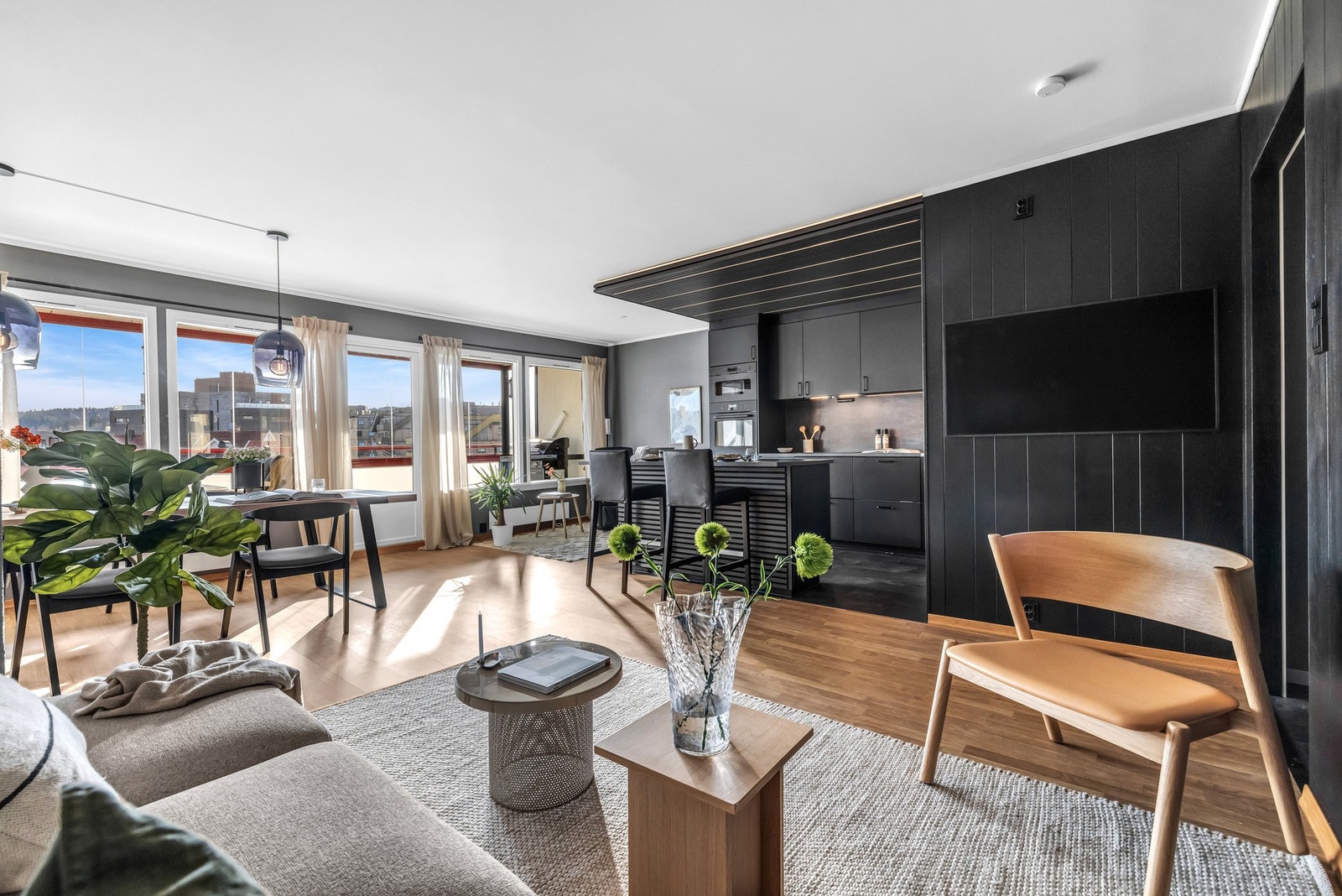 Magnus Grasmo v/EIE eiendomsmegling har gleden av å presentere Snøklokkeveien 23! Galleribilde