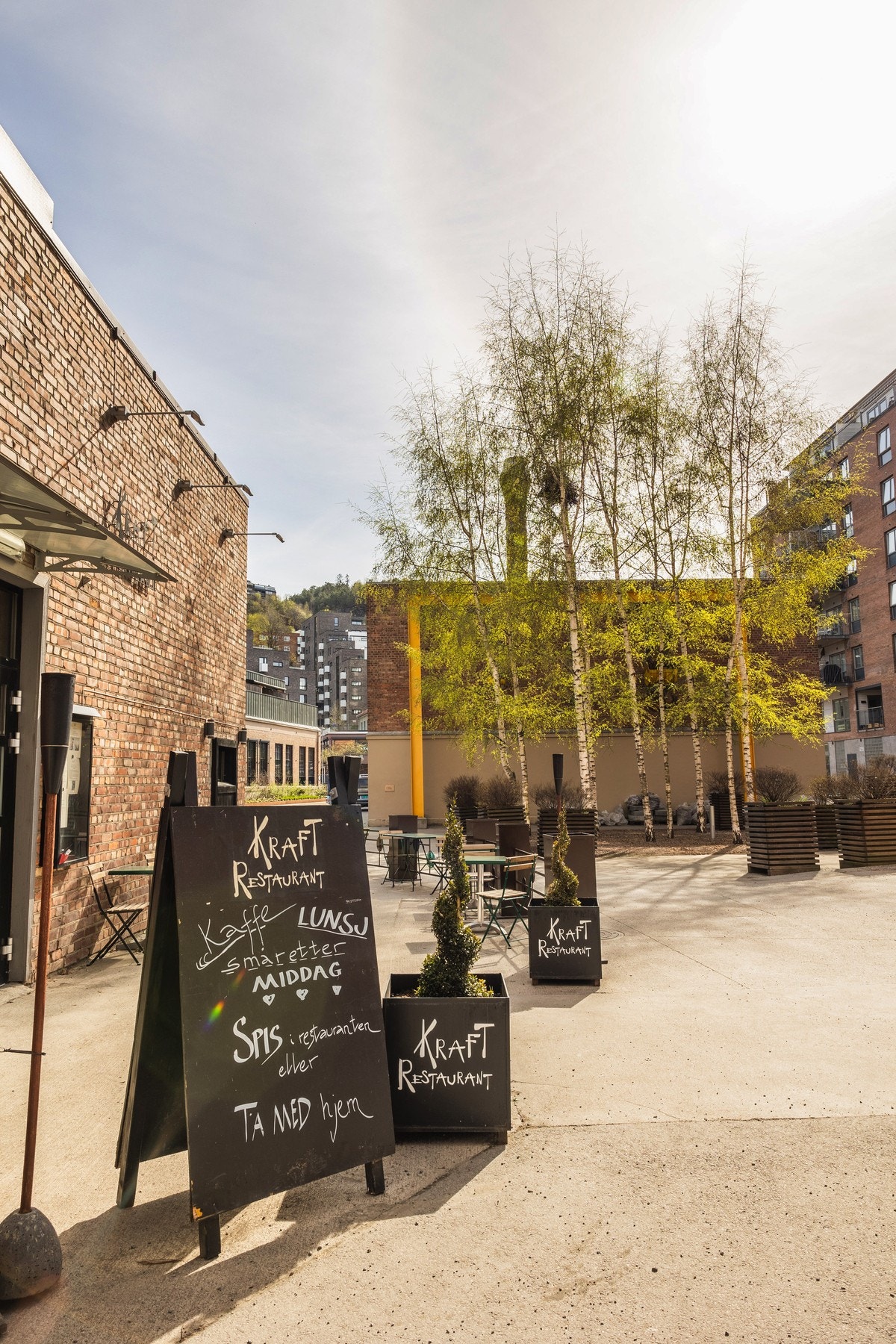 Gangavstand til flere hyggelige kafeer like ved. Galleribilde