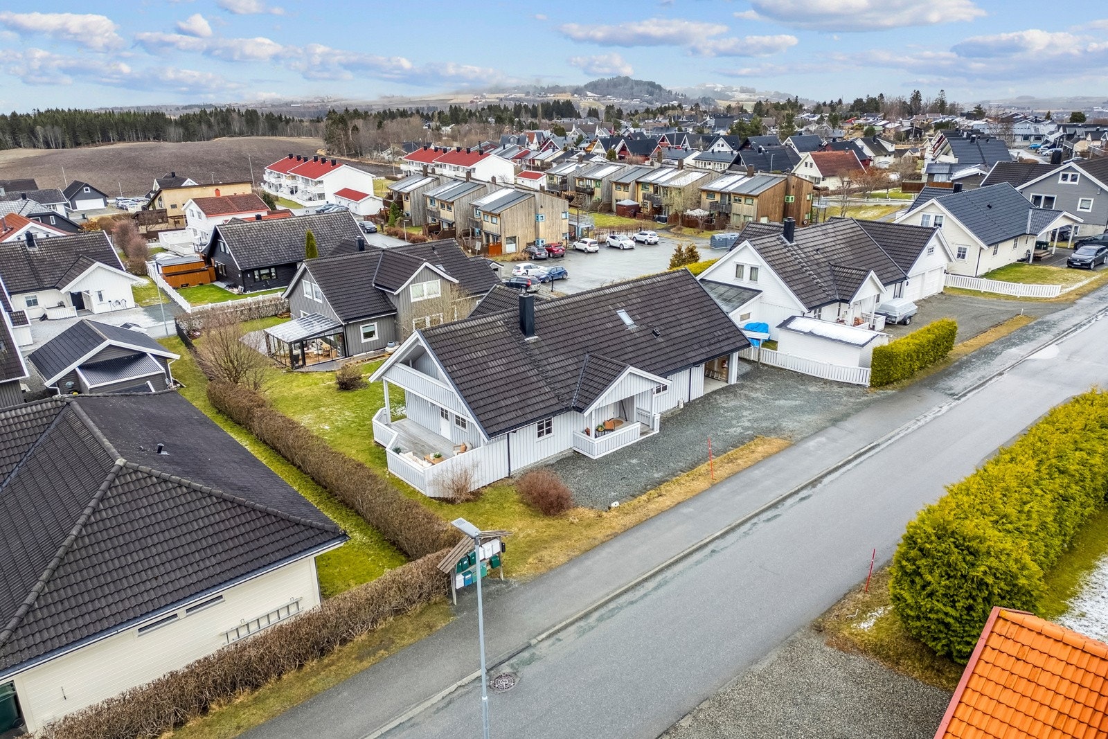 Her bor du i et flott område med hyggelige naboskap. Galleribilde