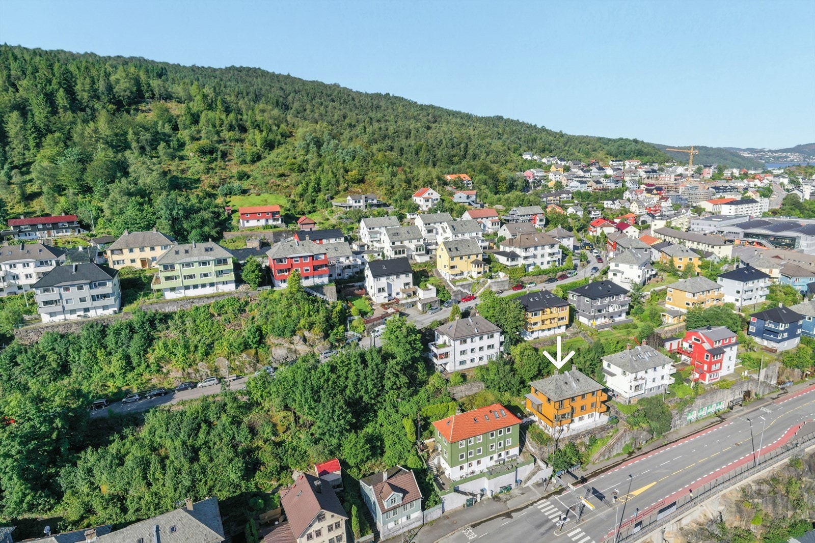 Laksevåg senter ligger ca. 5 minutters gange unna Galleribilde