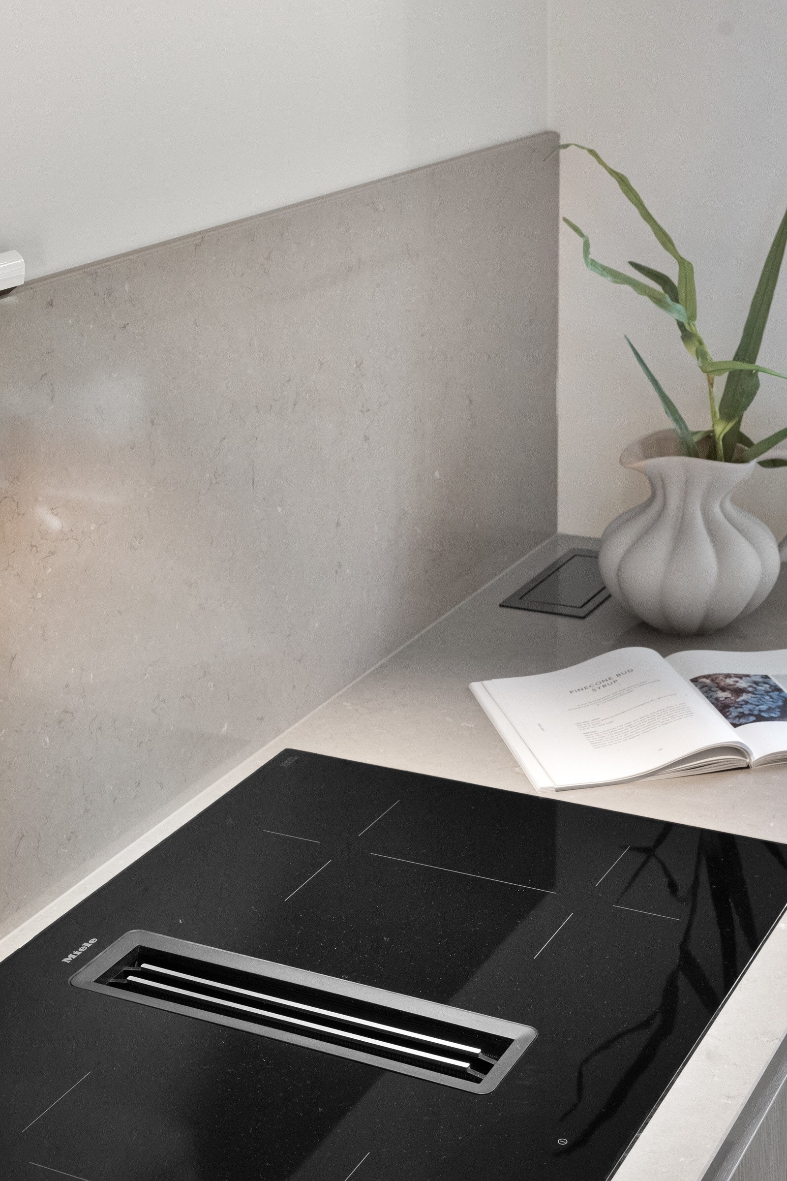 Steketopp med integrert ventilator. Galleribilde