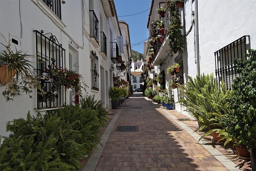 5 min unna Benalmadena Pueblo Galleribilde