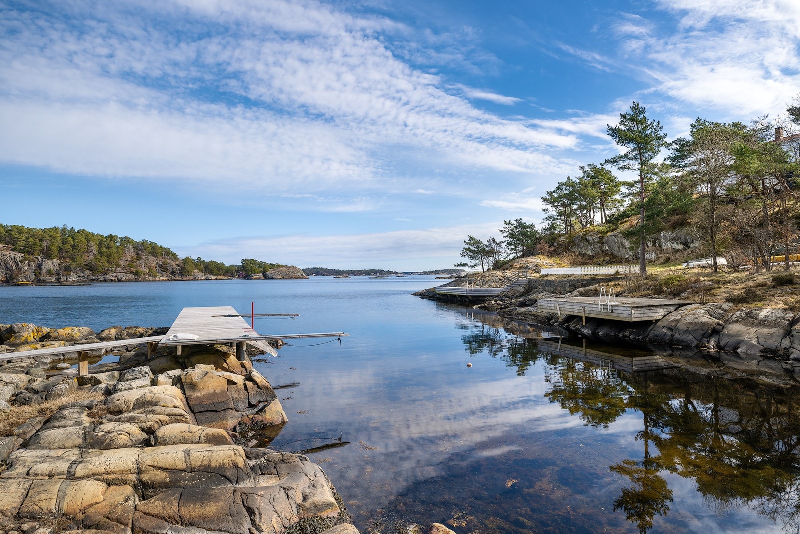 Et populært stopp vannveien er Nidelv Brygge - et nydelig sted å spise middag, eller bare ta en is med barna på en varm sommerdag. Galleribilde