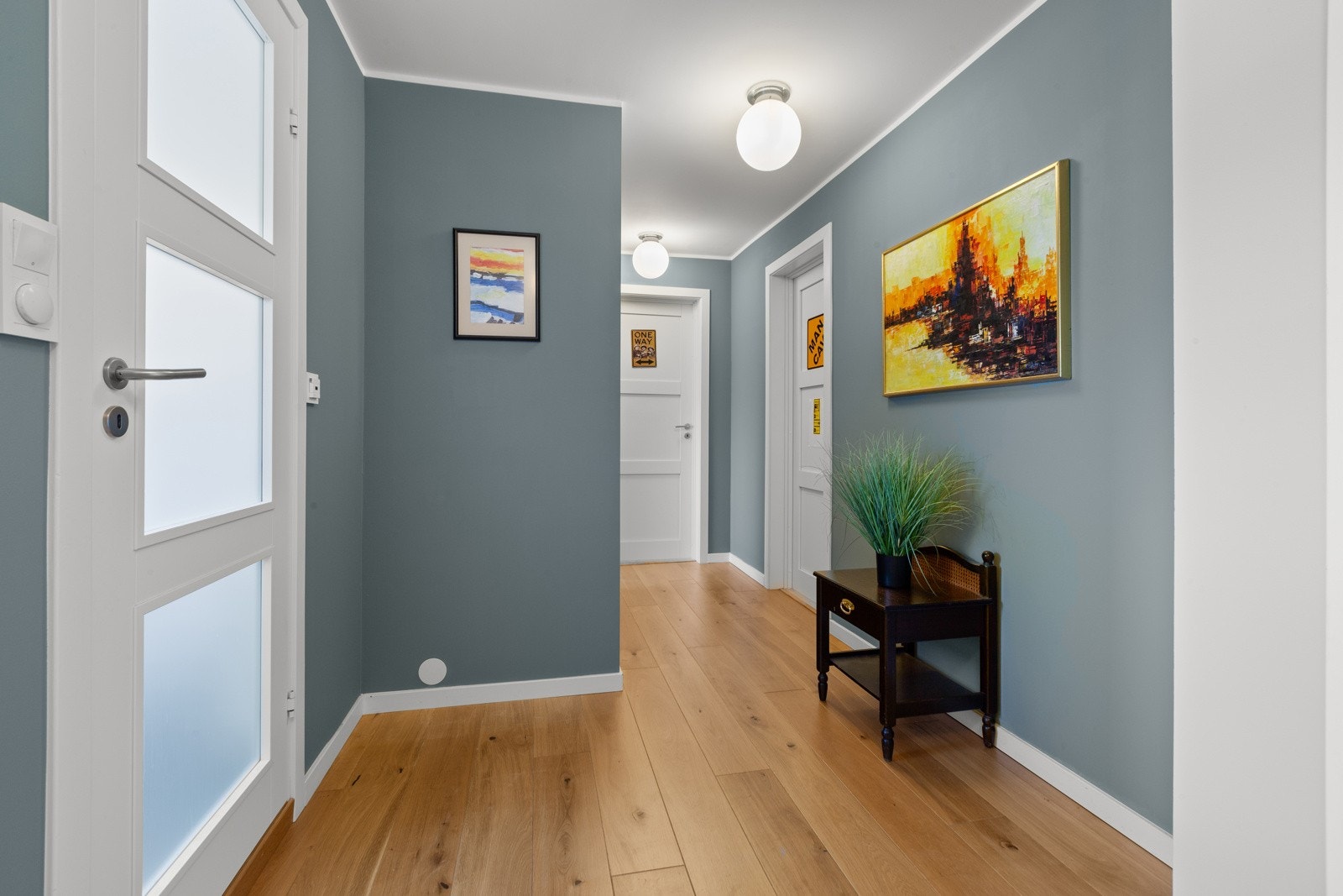 Velkommen opp til 2. etasje Galleribilde