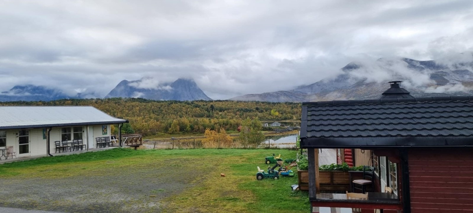 Messenger_creation_94FF0E2B-FED9-4ECD-A436-B380AE88C378.jpeg Galleribilde