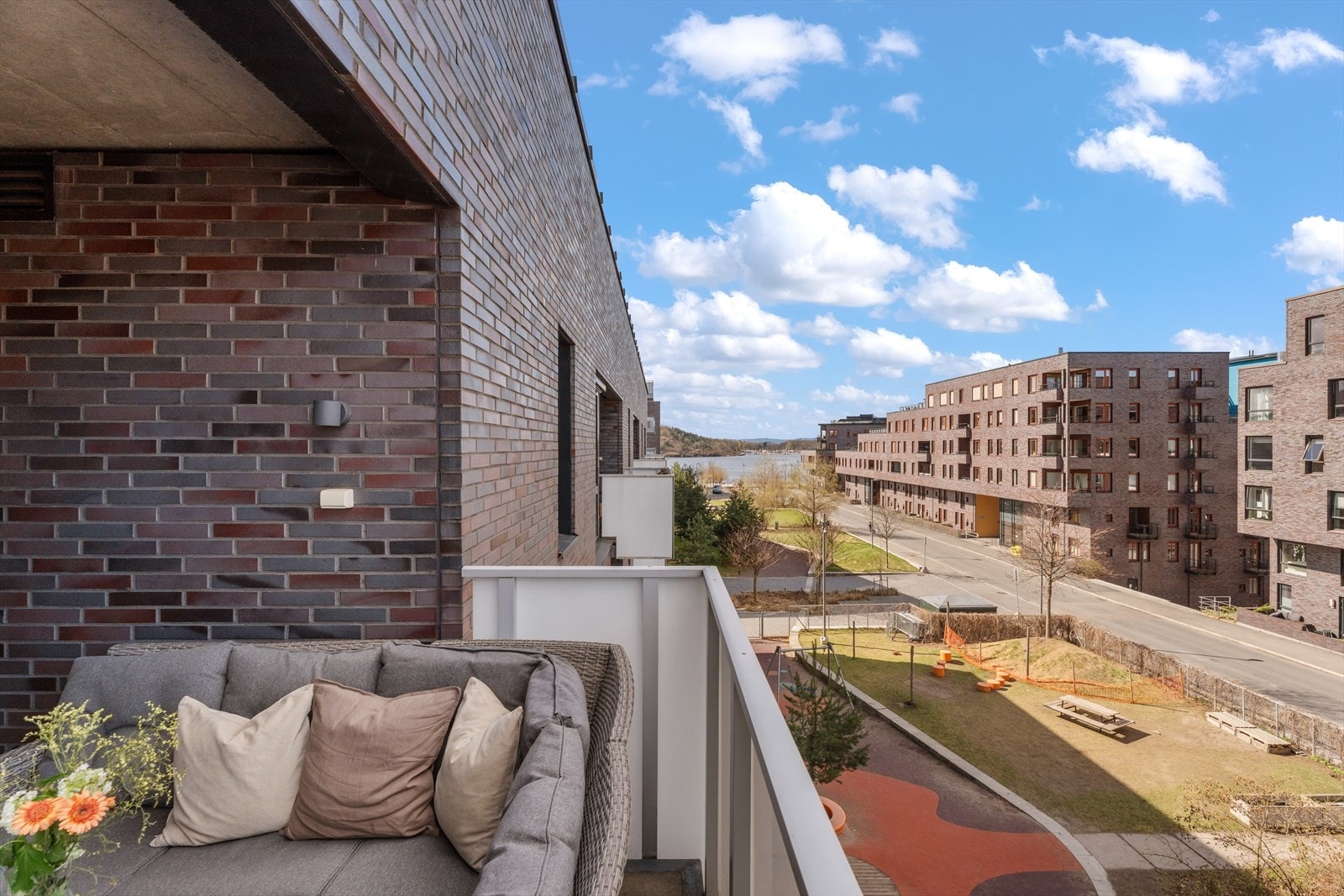 Velkommen til Sørengkaia 100 presentert av Marthe Grønnslett v. Nordvik Bjørvika. Galleribilde