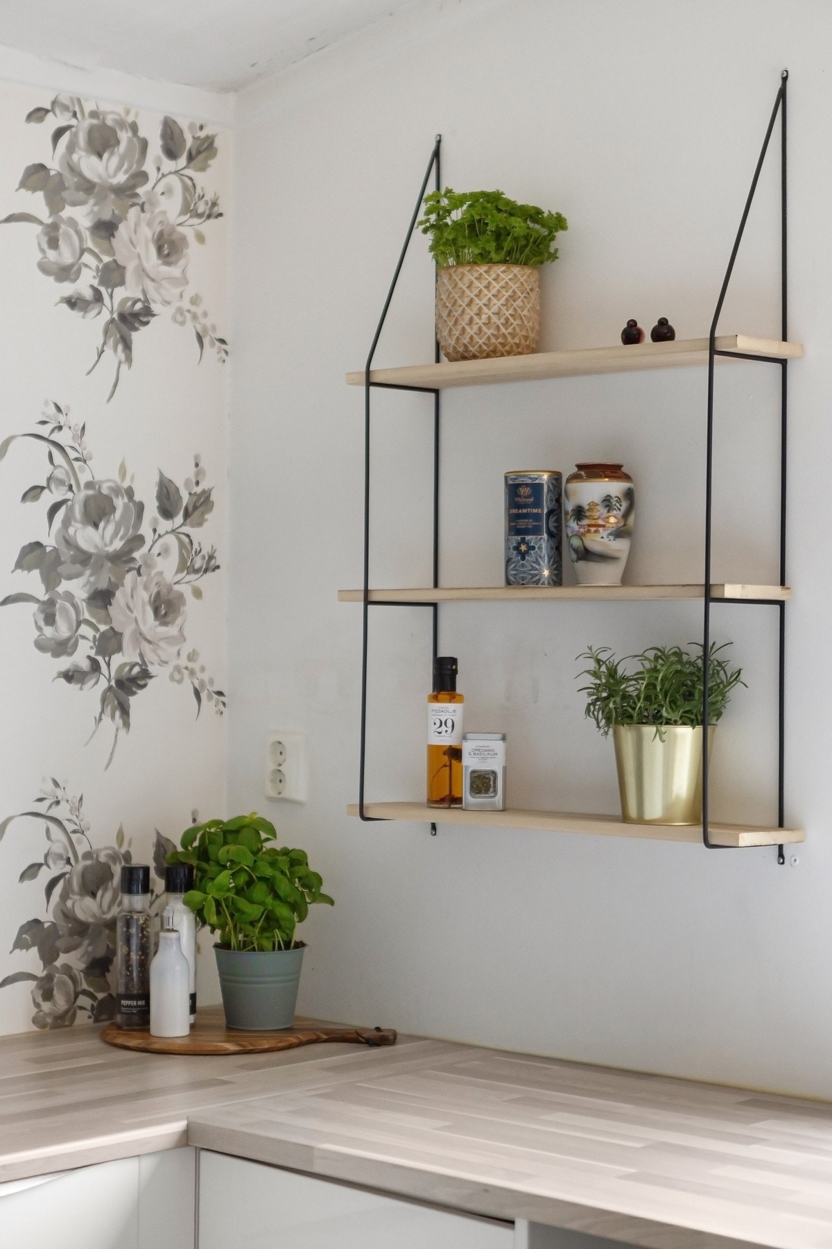 Fyring, varmtvann og internett er inkludert i felleskostnadene. Galleribilde