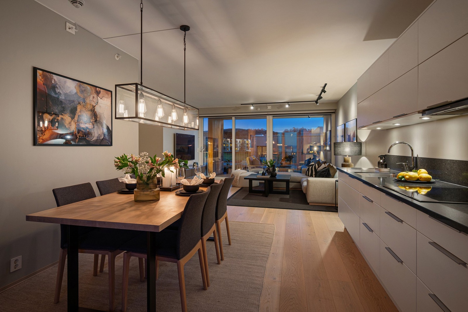 Takstmannen har gått igjennom leiligheten og gitt tilstandsgrad 0/1 (TG0/1) på absolutt alle punkter i sin rapport. Galleribilde