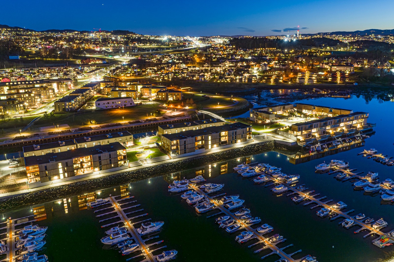 Stemningsbilde kveld. Galleribilde