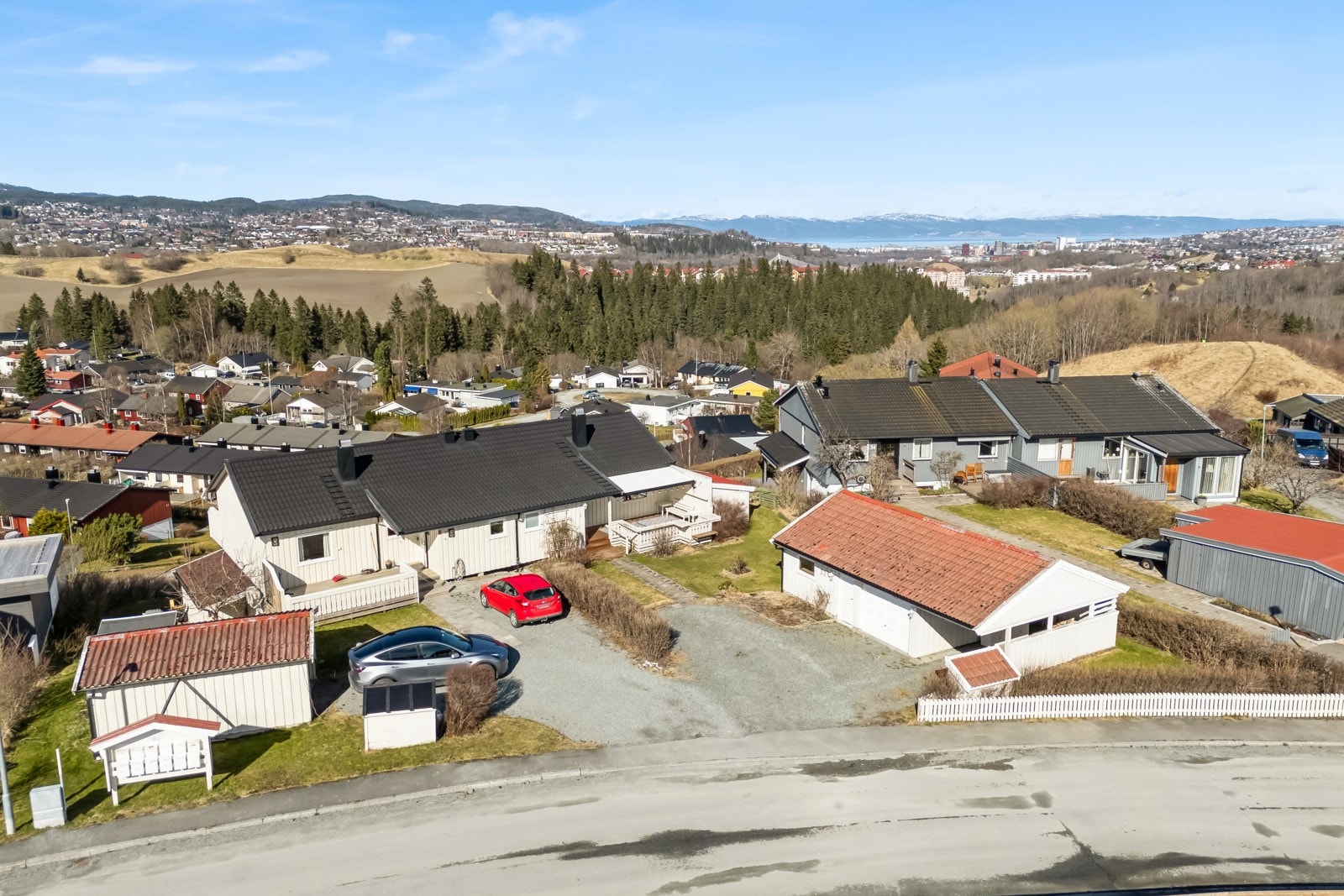 Boligen oppleves svært innholdsrik med sine 178 kvm. i BRA. Galleribilde