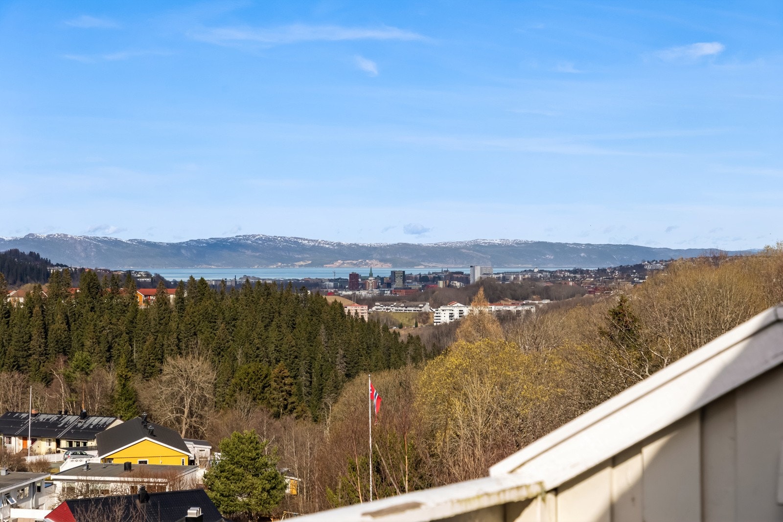 EIE eiendomsmegling. Galleribilde