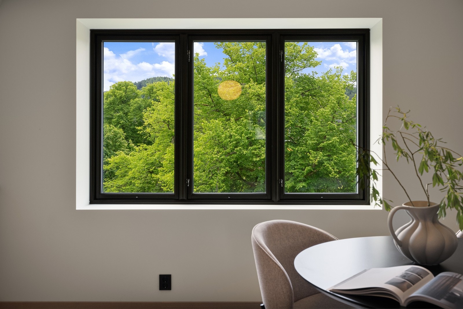 Alle vinduer og dører er nye Galleribilde