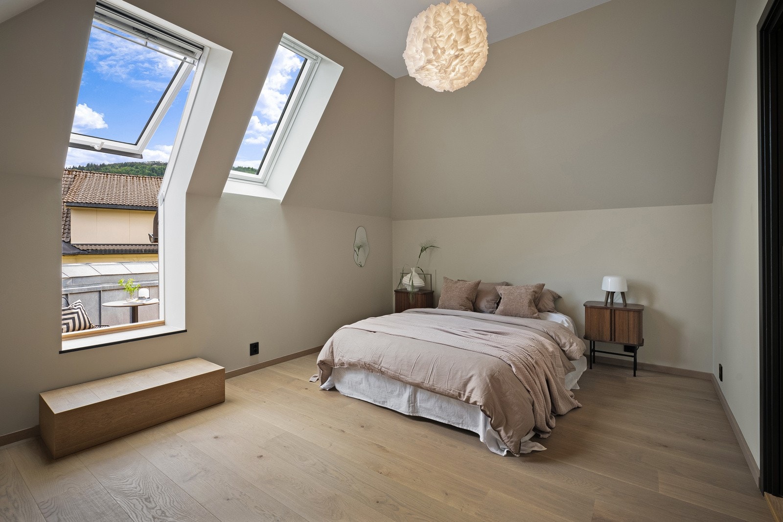 Rehabilitert bygård og nytt tilbygg i bakgård Galleribilde