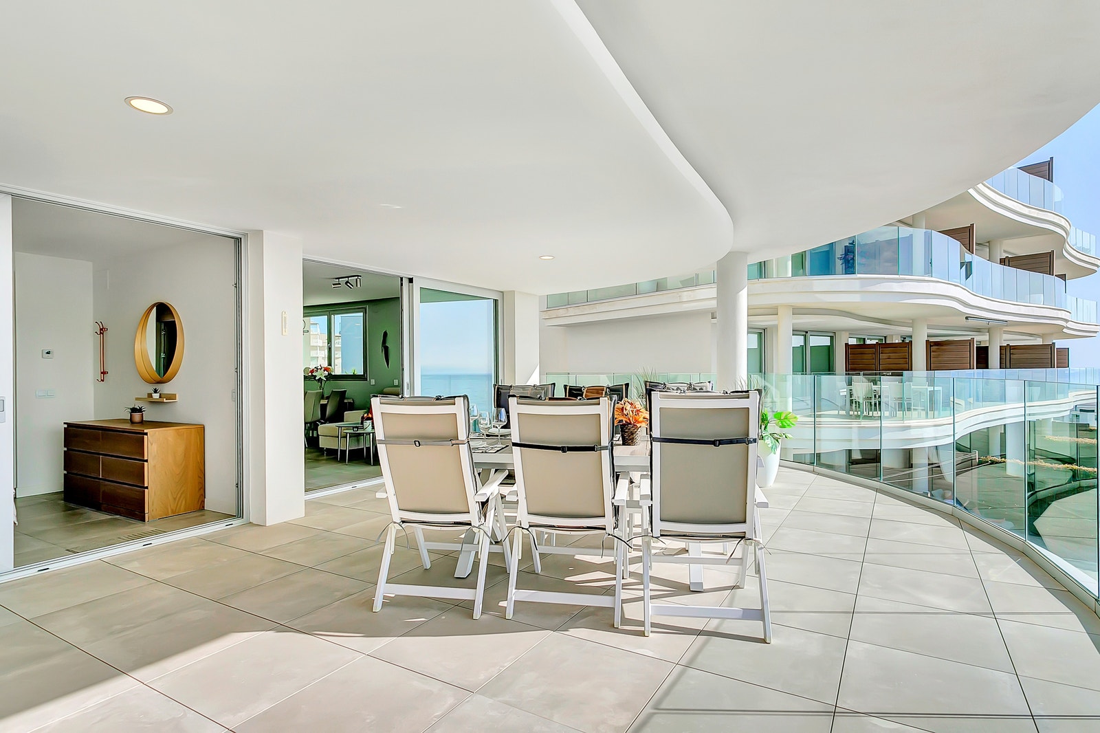 Denne hjørneleiligheten har direkte tilgang til hovedsoverommet Galleribilde