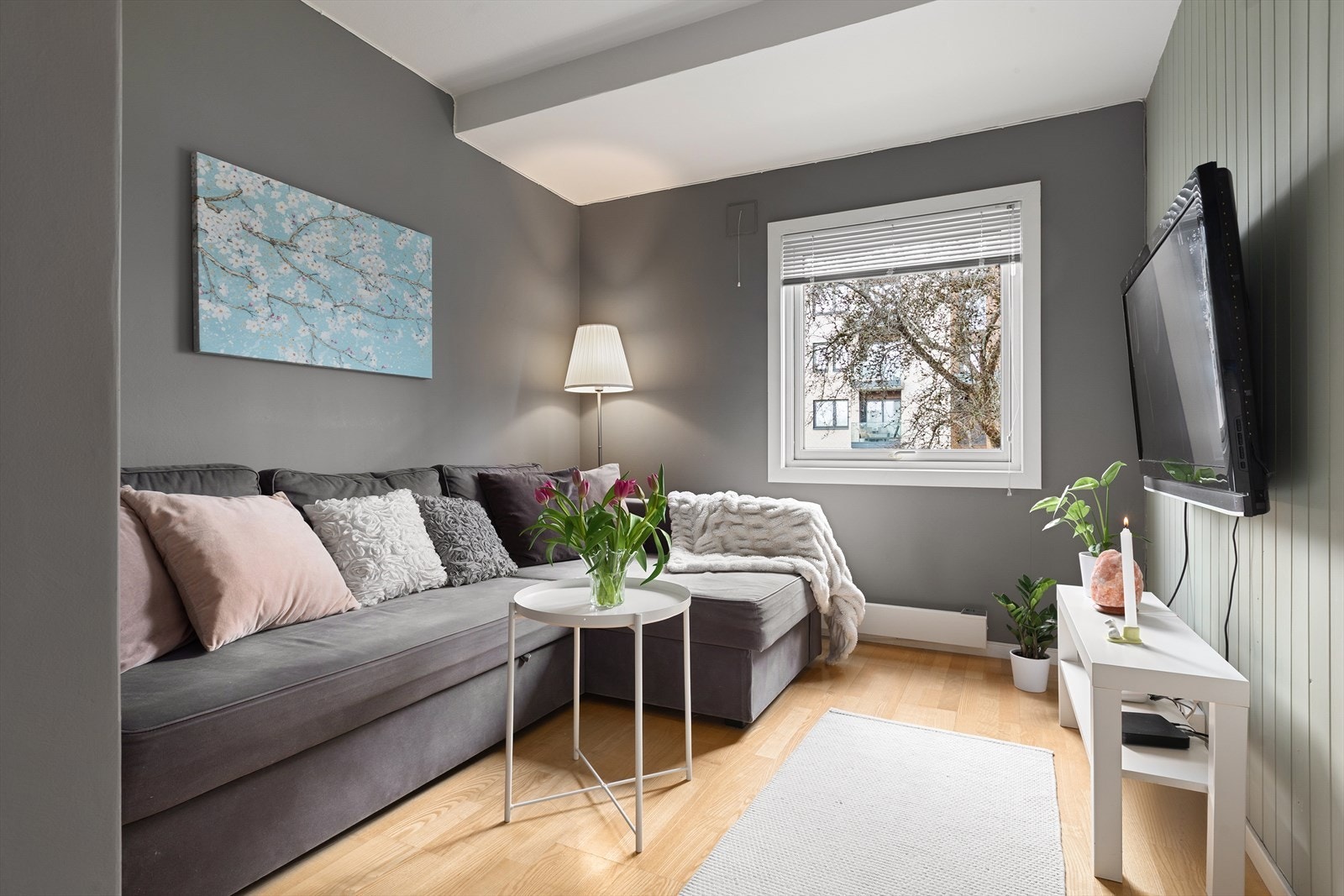 Velkommen til Folke Bernadottes vei 5A presentert av Susanna Hjelset ved Nordvik Bygdøy Allé. Galleribilde