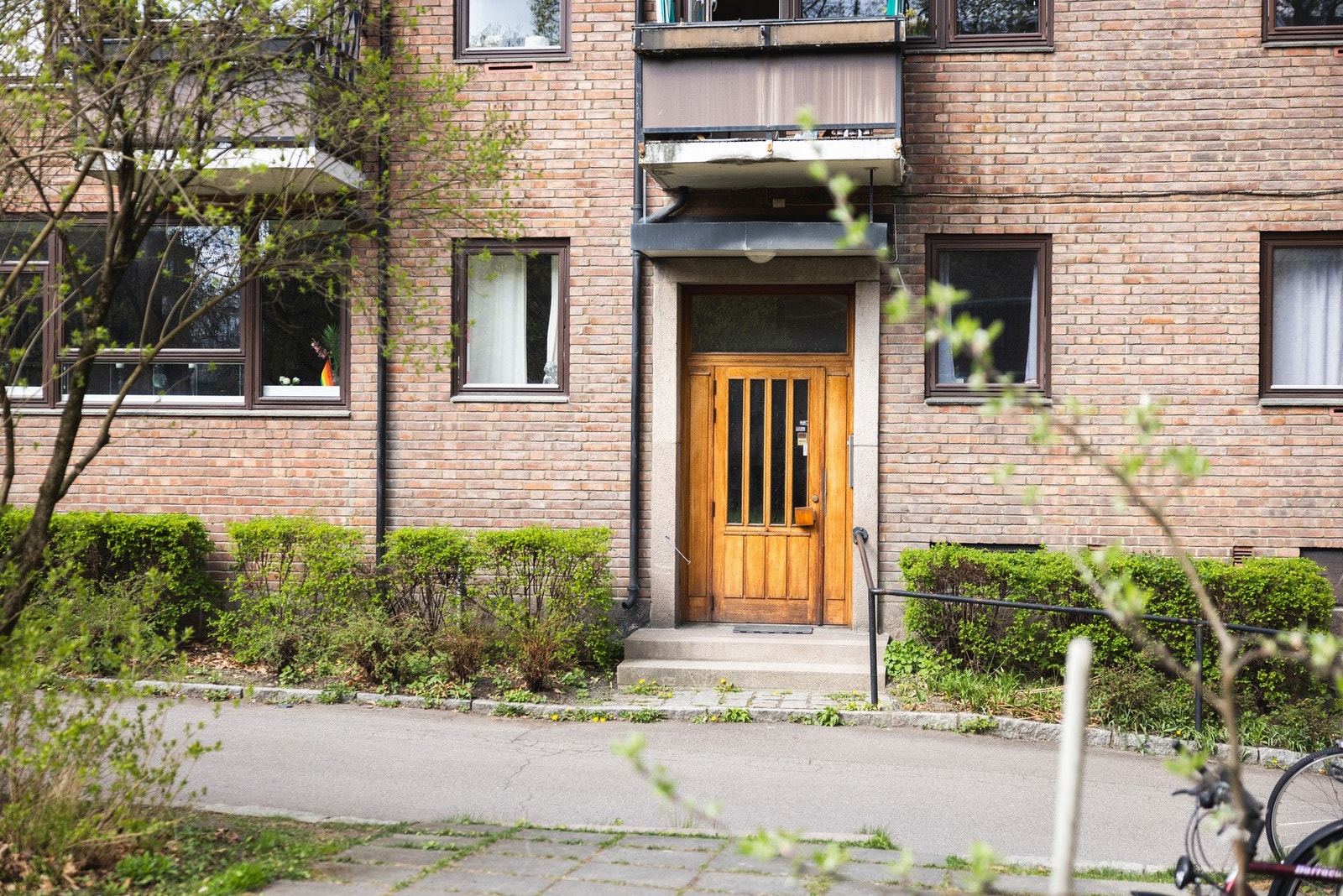 Inngangsparti. Galleribilde