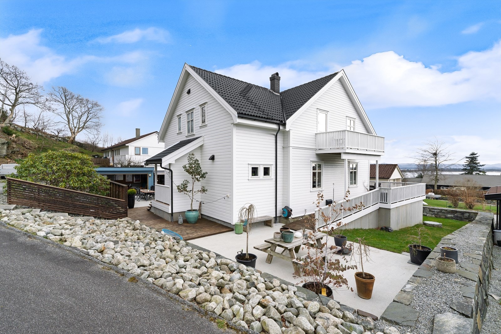Eiendomsmegler1 v/Thomas Fanebust presenterer Åmøydalen 7 Galleribilde