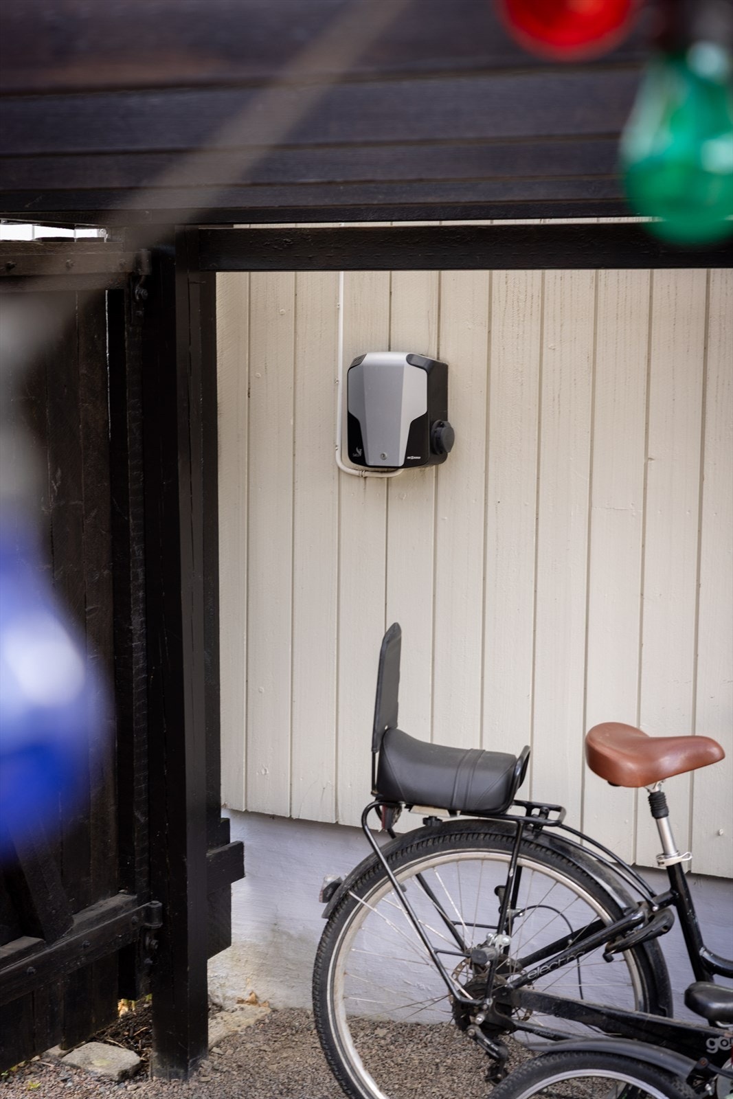 Det er montert lader for el.bil Galleribilde