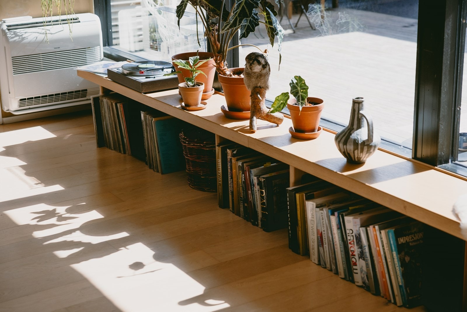 Parkett i de fleste rom i 1. etasje Galleribilde