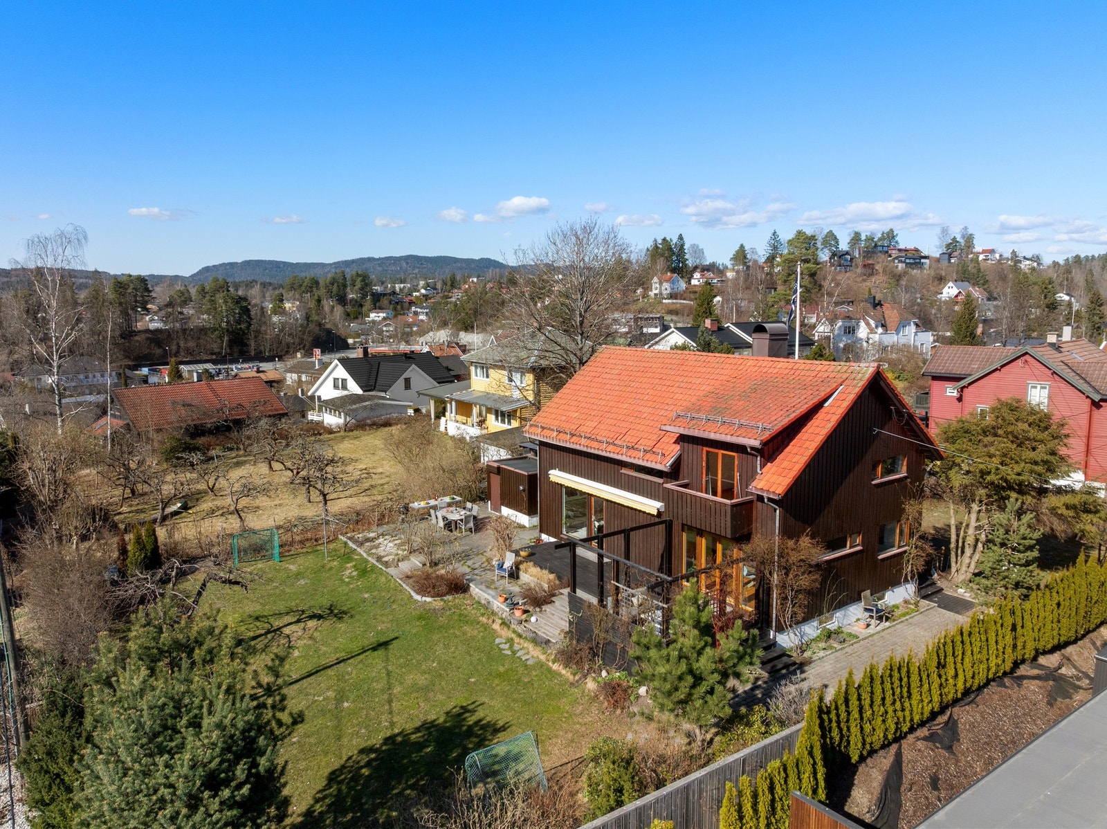 Her ligger du fritt og høyt med perfekte solforhold Galleribilde