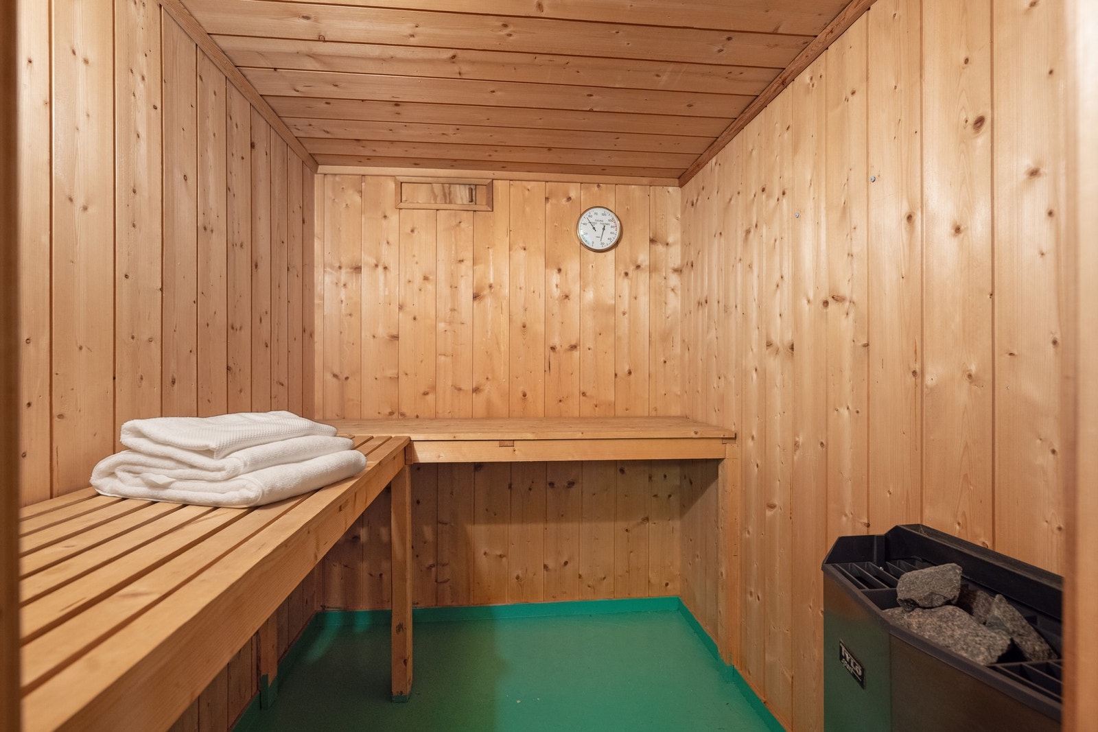 Badstue i kjeller Galleribilde