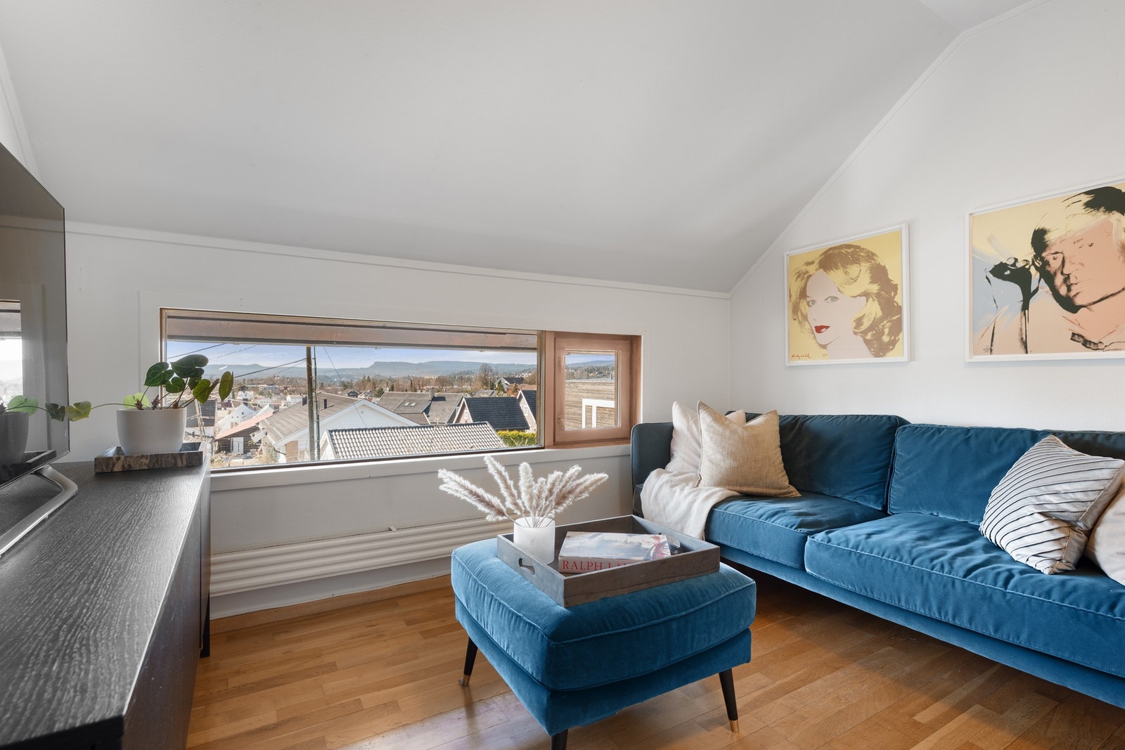 Tv-stue i 2 etg. / soverom nr. 4 Galleribilde