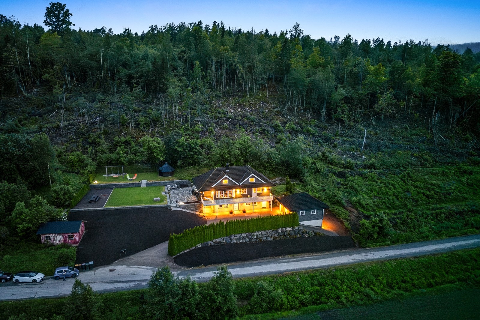 tillegg er det kort vei til badeplass ved Hillestadvannet. Galleribilde