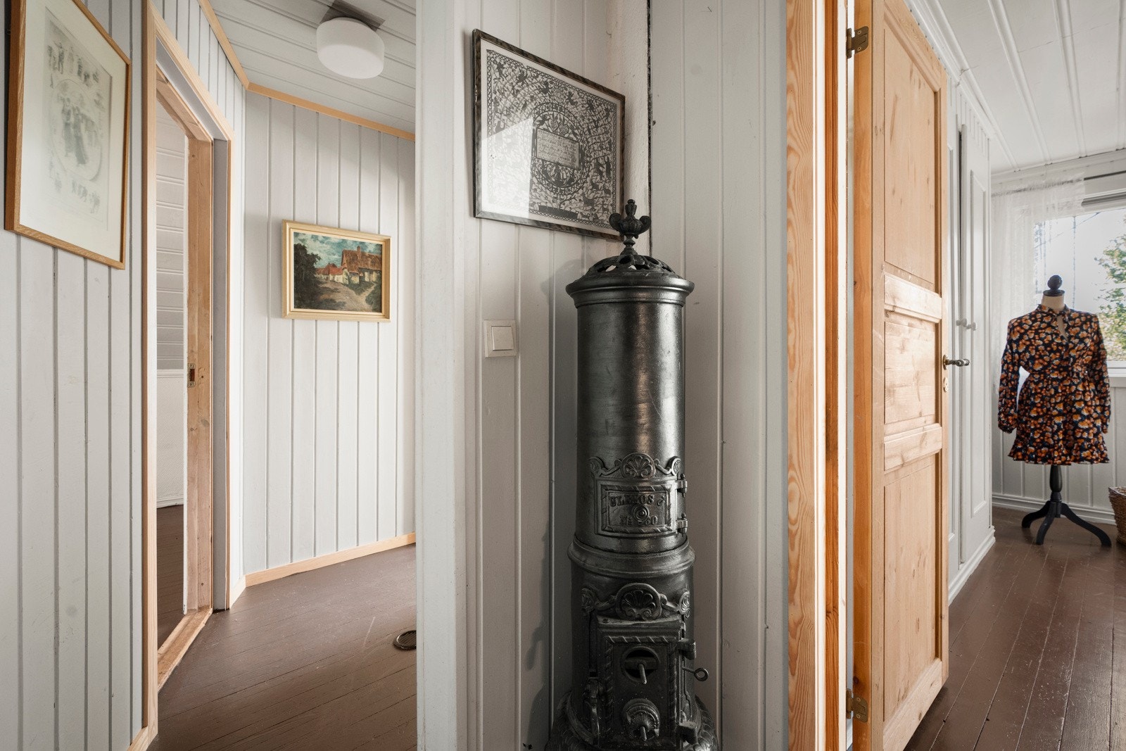 Gang/trapperom. Galleribilde